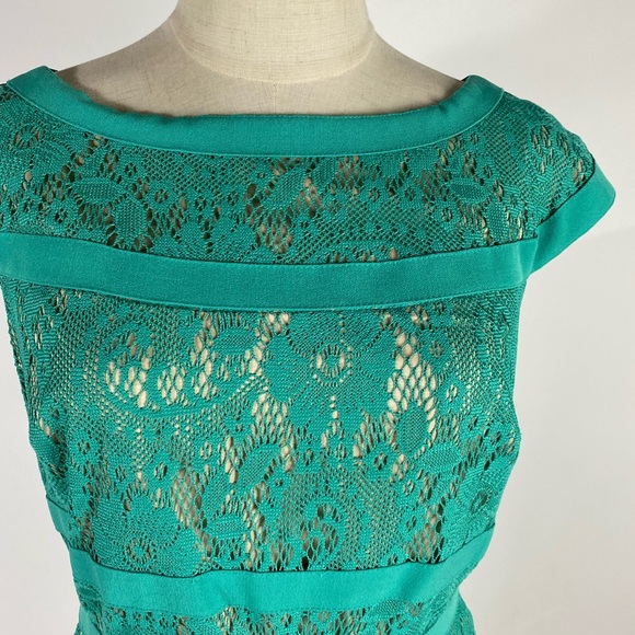 ADRIANNA PAPELL Kelly Green Lace Cap Sleeve Cocktail Sheath Dress US Womens 10 - Picture 3 of 9